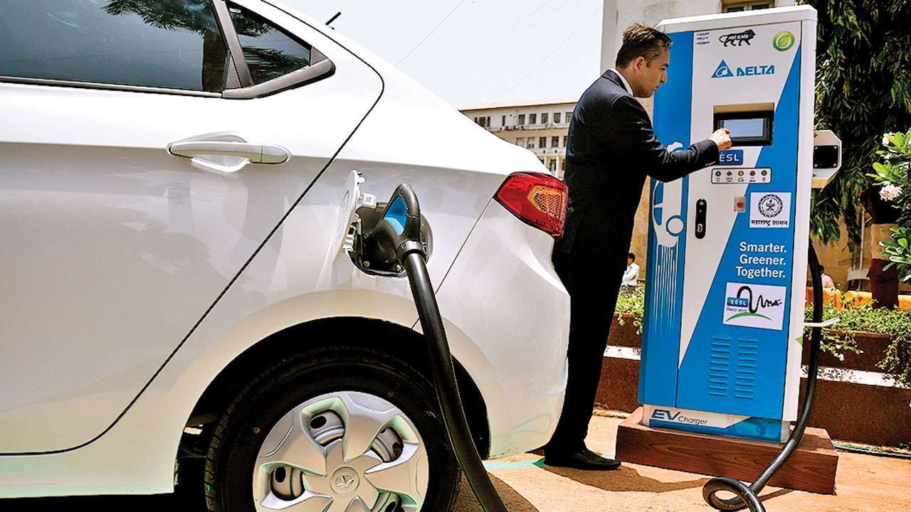 Install EV Charger only for Rs.  2500 / – in Delhi apartment

 – EV Updates 2022